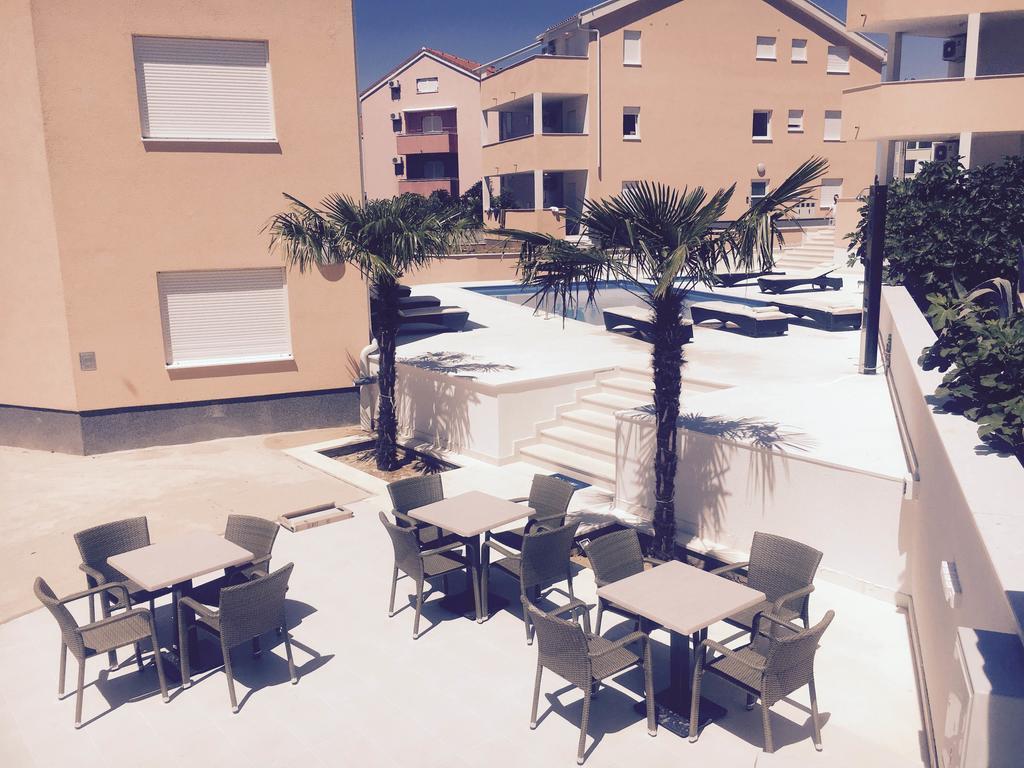 נובליה Orange Apartments מראה חיצוני תמונה
