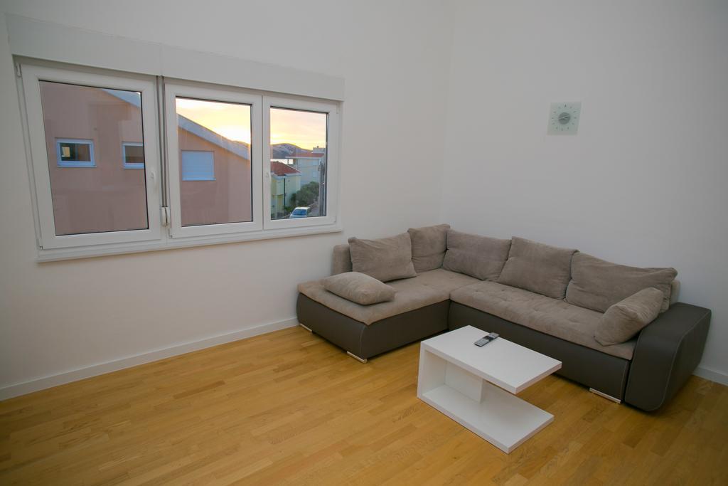 נובליה Orange Apartments מראה חיצוני תמונה