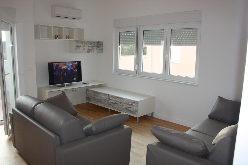 נובליה Orange Apartments מראה חיצוני תמונה